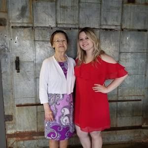 Meet your Posher, Haley